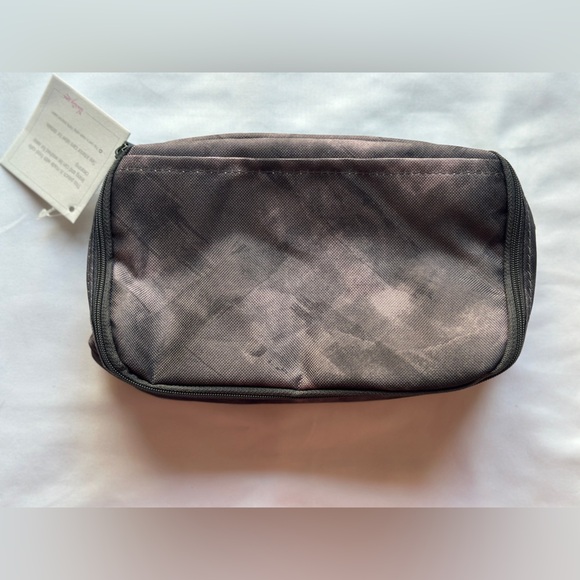 Thirty-One Go-To Snack Box - Picture 2 of 3